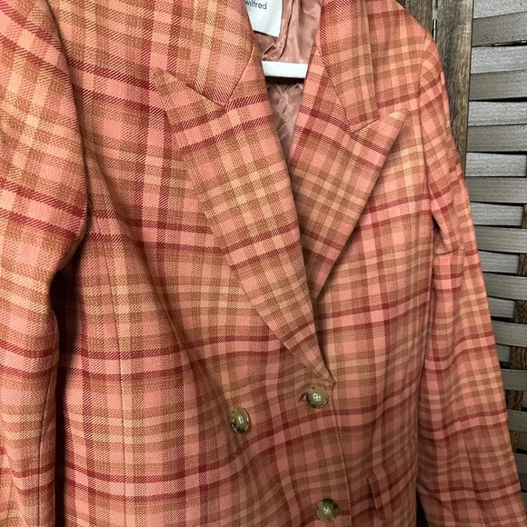 Wilfred  Blazer Beautiful Spring colour - Picture 2 of 10